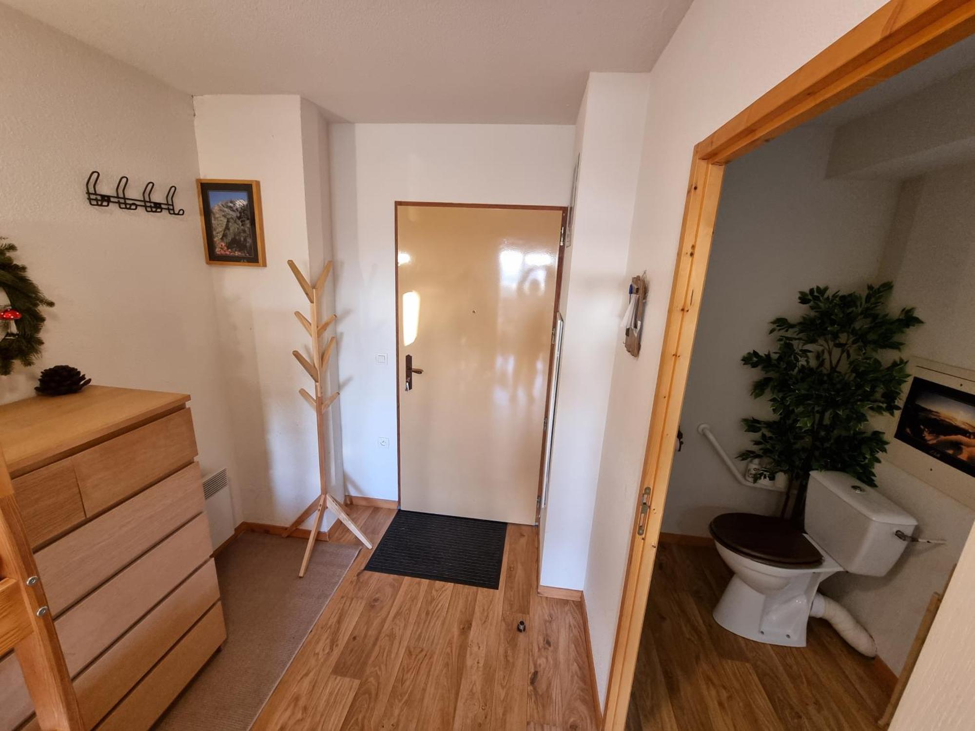 Appartement 4 Personnes 32M2 Au Pied Des Pistes- Wifi- Balcon Sud- Chamrousse 1650 Экстерьер фото