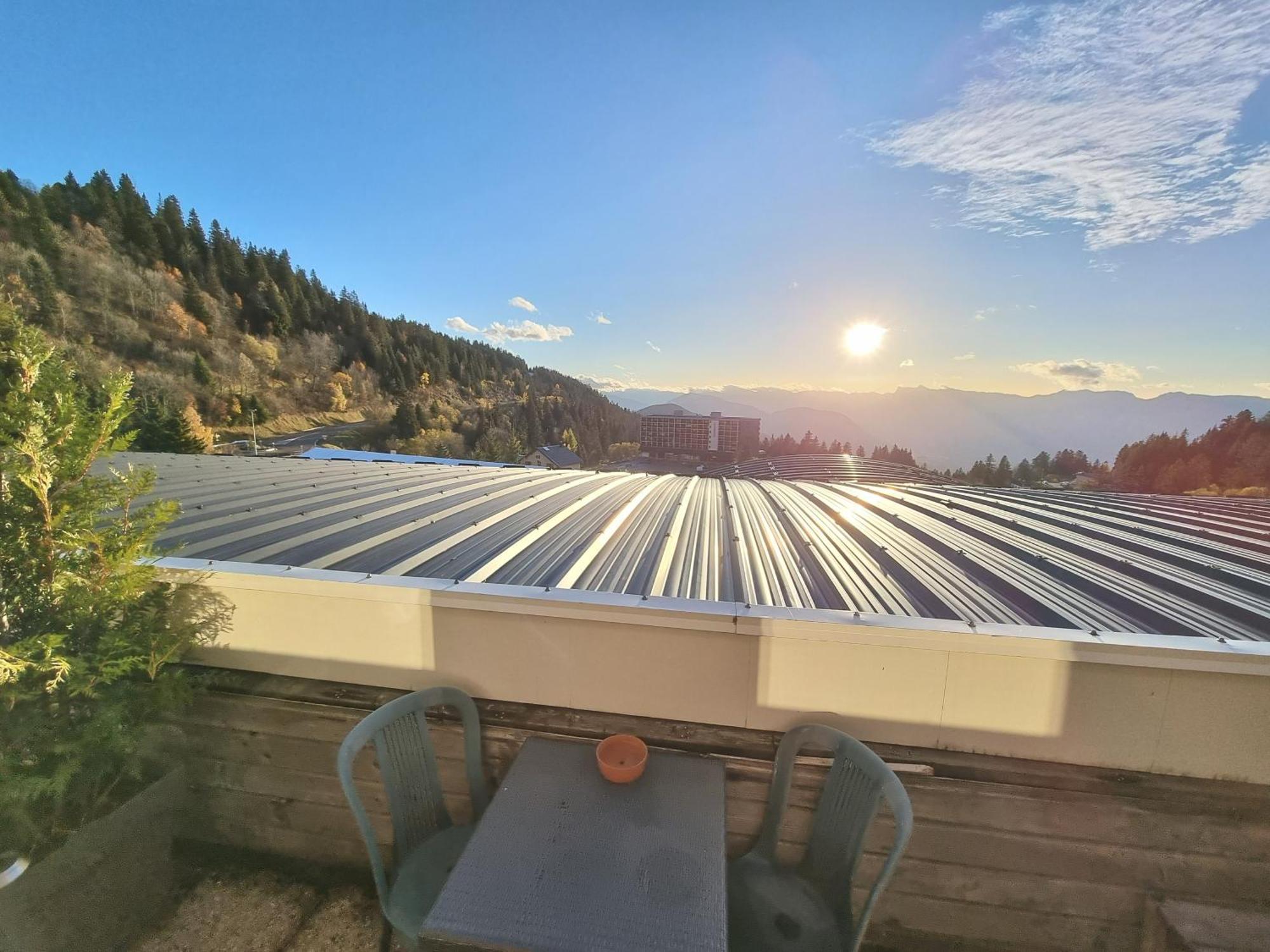 Appartement 4 Personnes 32M2 Au Pied Des Pistes- Wifi- Balcon Sud- Chamrousse 1650 Экстерьер фото